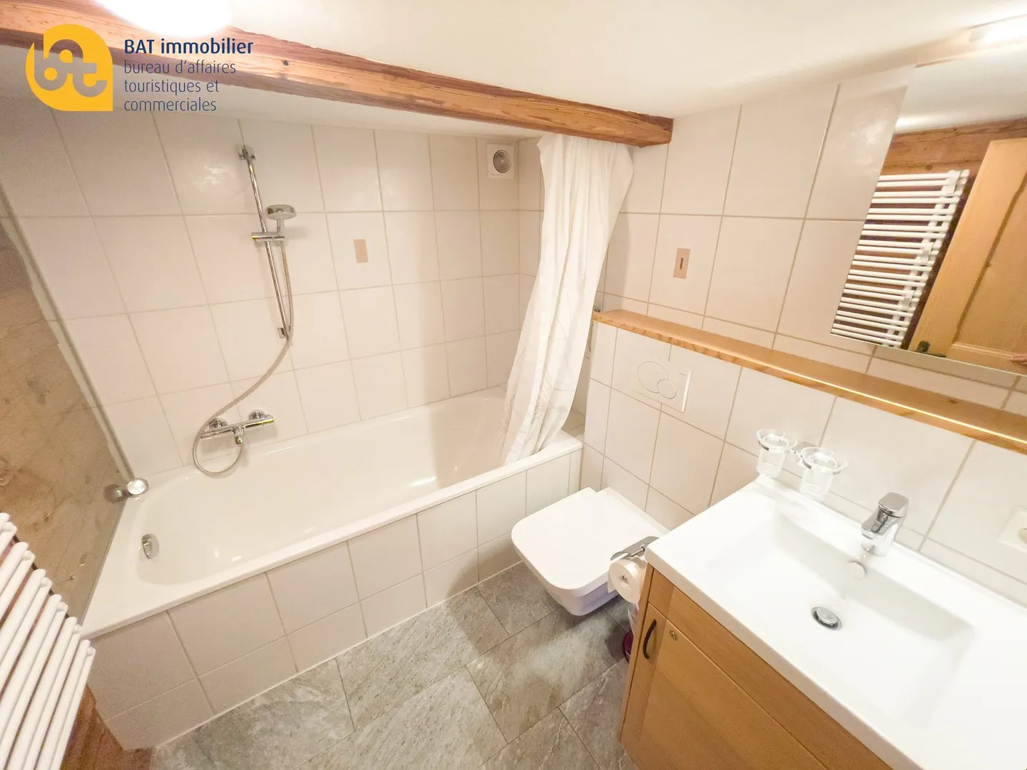 Apartment in an authentic chalet in Vercorin - Summer 2026 - Photo 9 of 12