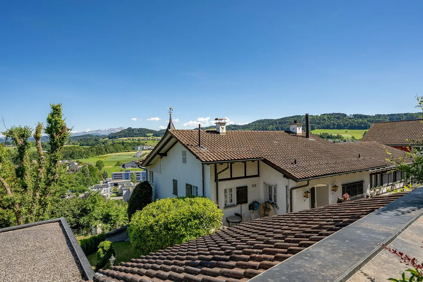 Two-family house with a view of the Säntis - Photo 1 of 19
