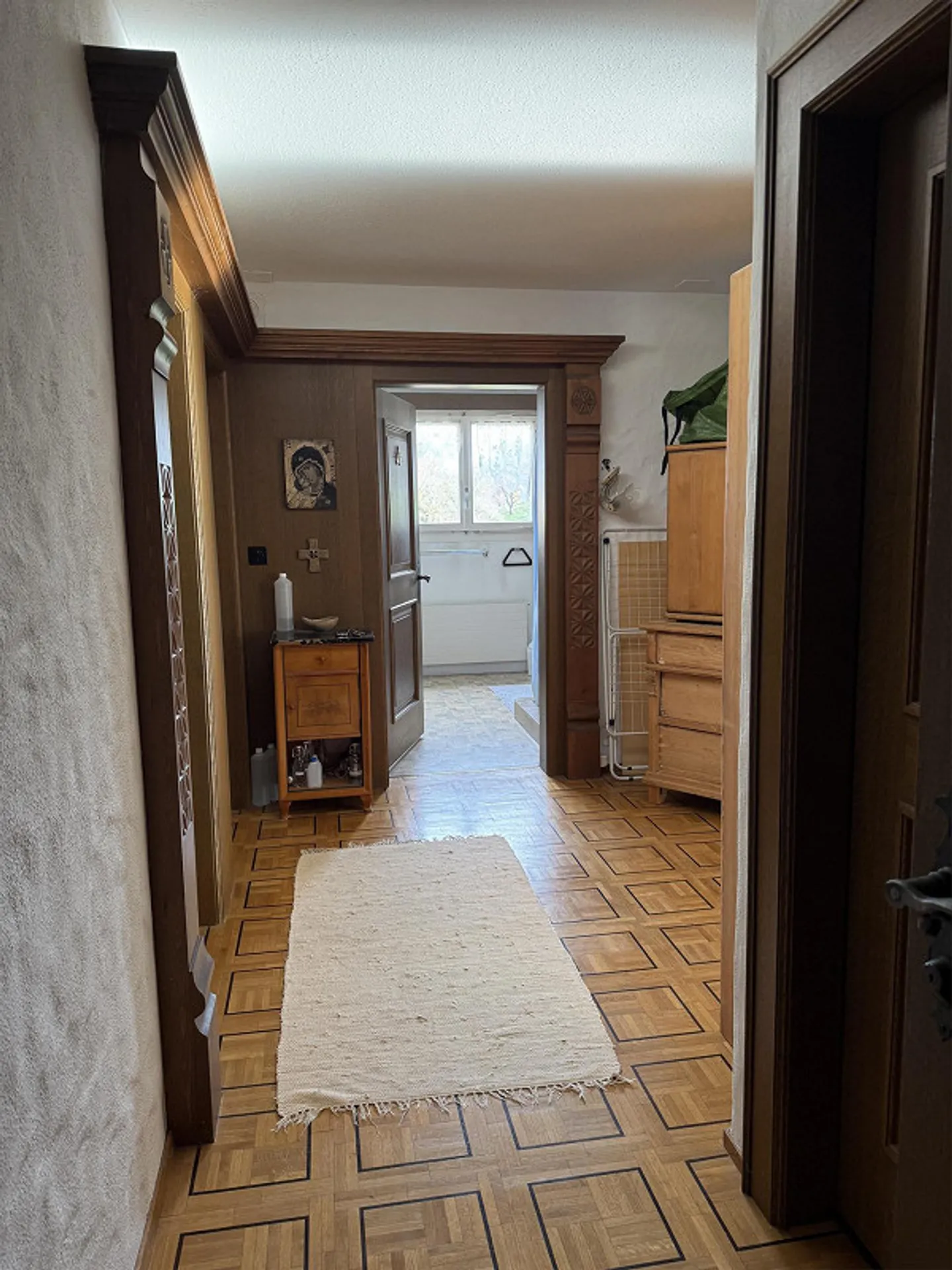 Charmant appartement 4 pièces avec cheminée à Saint-Gall - Photo 2 sur 17