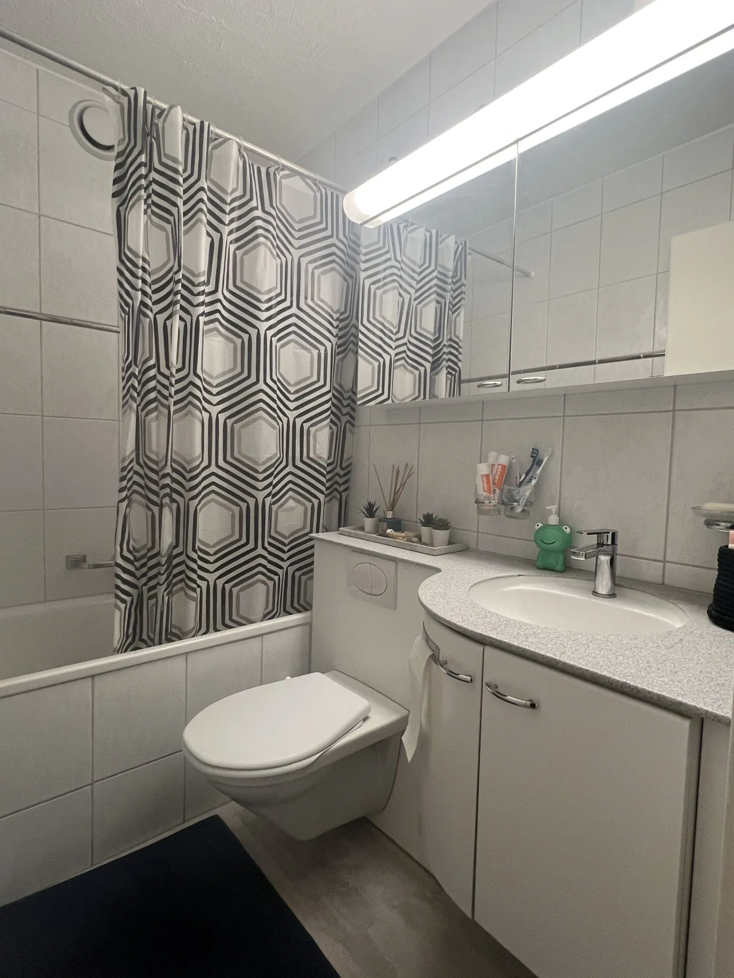 Appartement 4 pièces dans un emplacement calme - Photo 5 sur 9