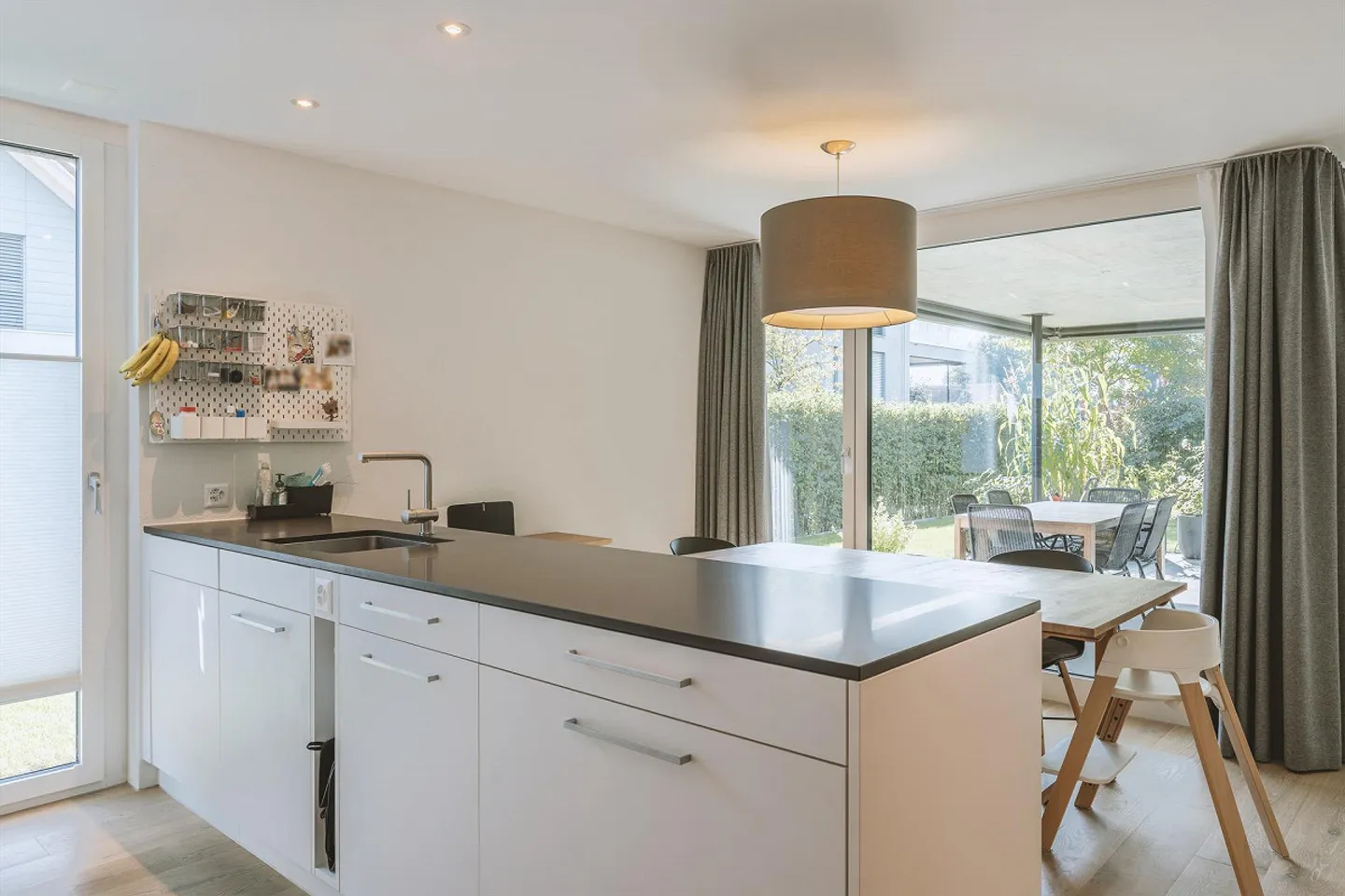 5.5 Room Maisonette Apartment with Additional Atelier Room - Photo 9 of 17