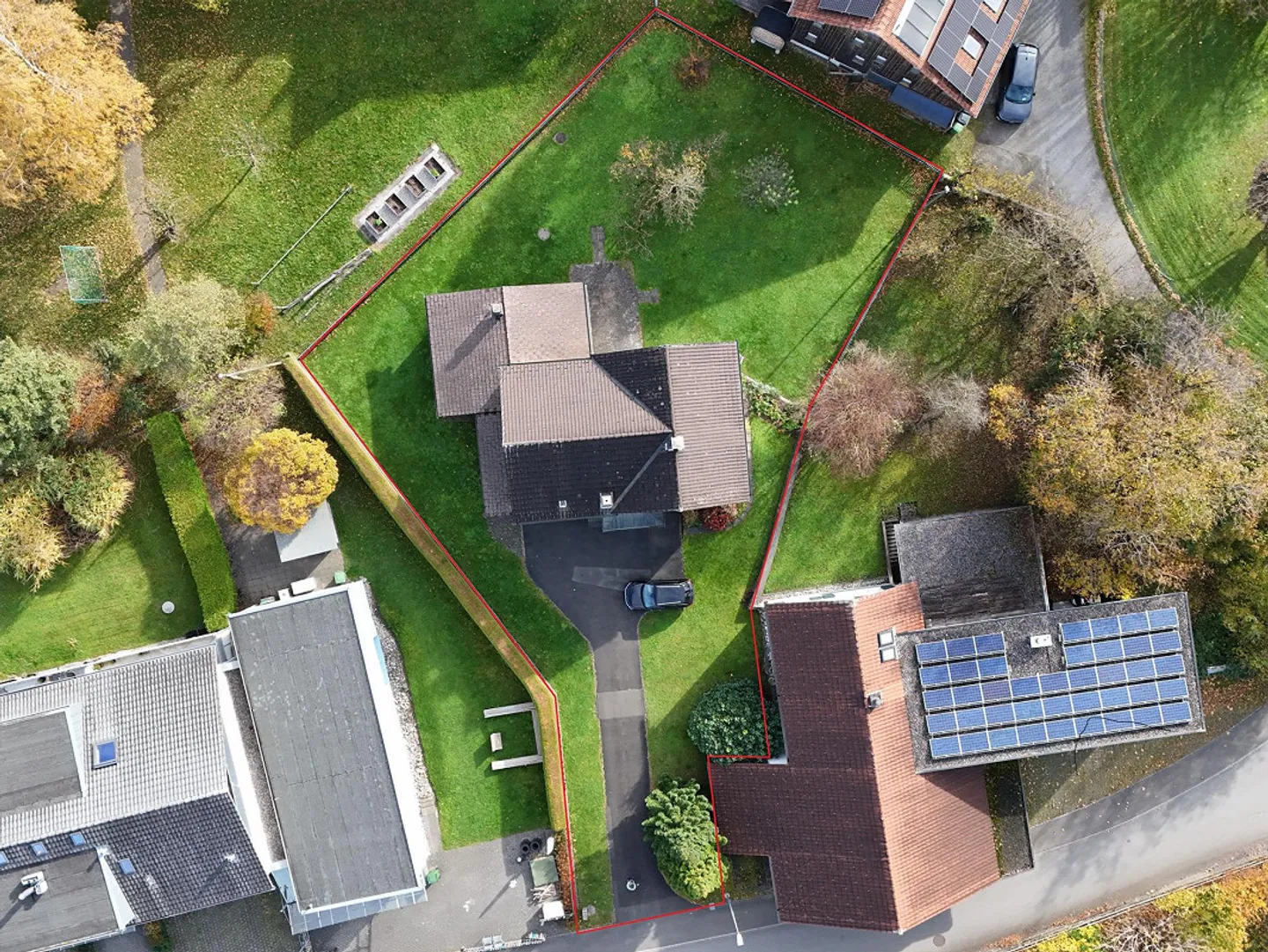 Sonniges, freistehendes Einfamilienhaus - Foto 3 von 11