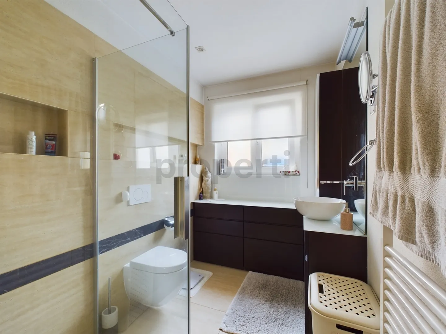 Eccezionale appartamento di 4,5 locali a Breganzona / Außergewöhnliche 4,5-Zimmer-Wohnung in Breganzona - Photo 9 of 10