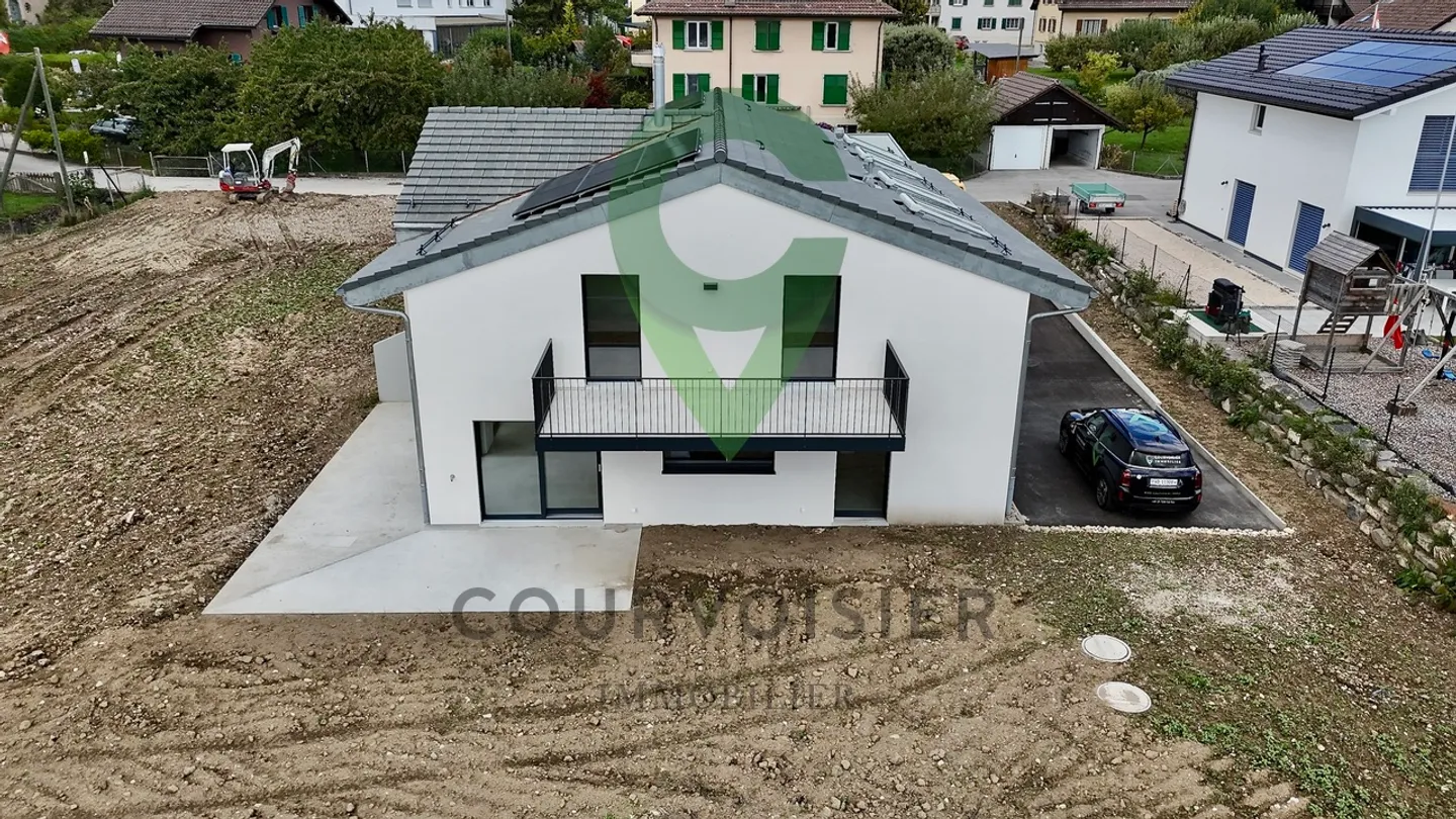 Bella villa gemella nuova in un contesto rurale con vista sulle Alpi - Foto 9 di 9
