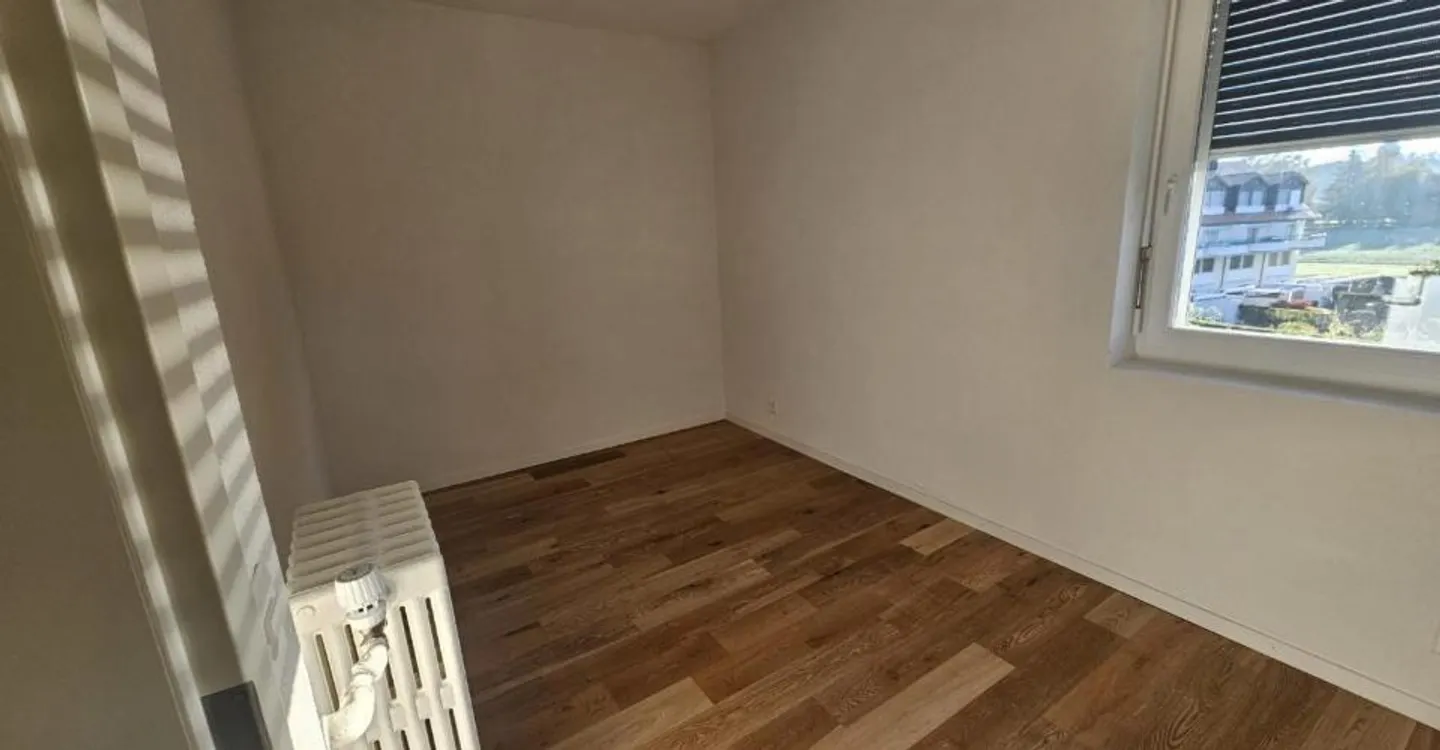 Charmant Appartement 4.5 pièces - Photo 3 sur 7