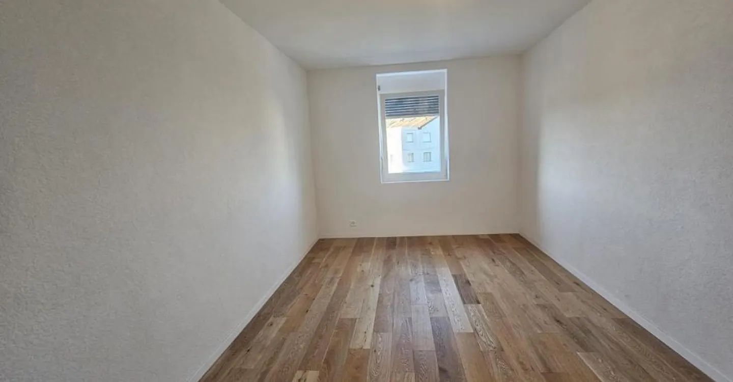 Charmant Appartement 4.5 pièces - Photo 4 sur 7