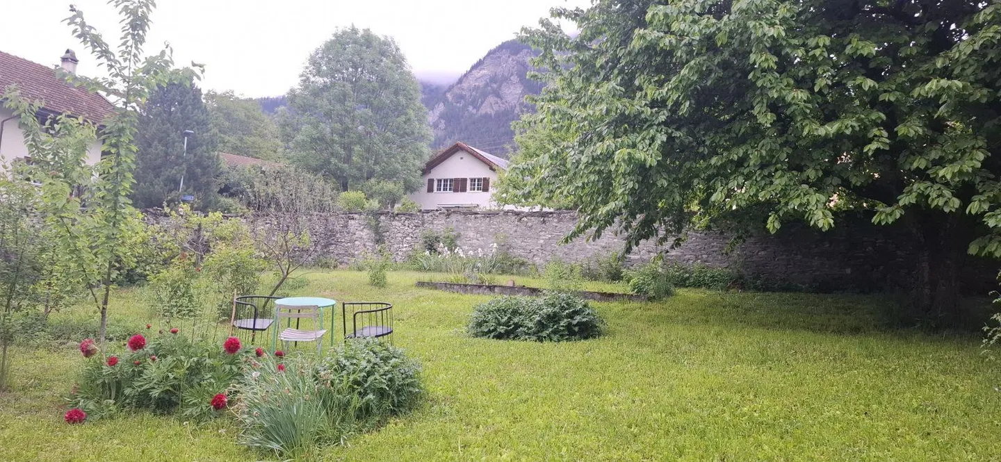 Ampio appartamento di 3,5 stanze in una casa storica a Domleschg - Foto 15 di 16