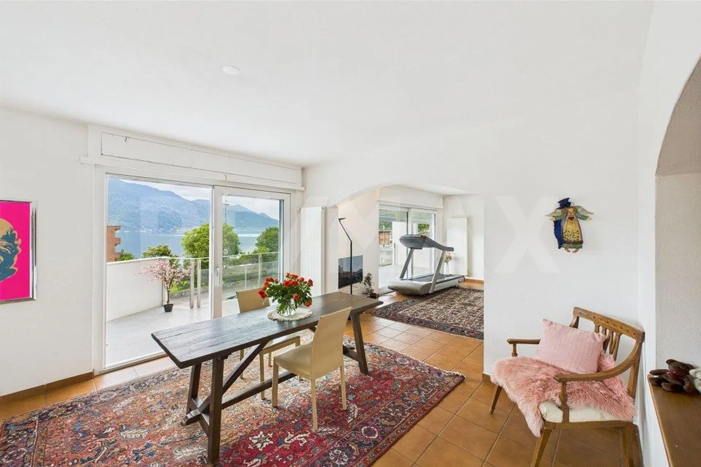 4½ Zimmerwohnung: zentral, herrliche Terrasse und wenige Schritte vom See ! - Foto 4 von 10