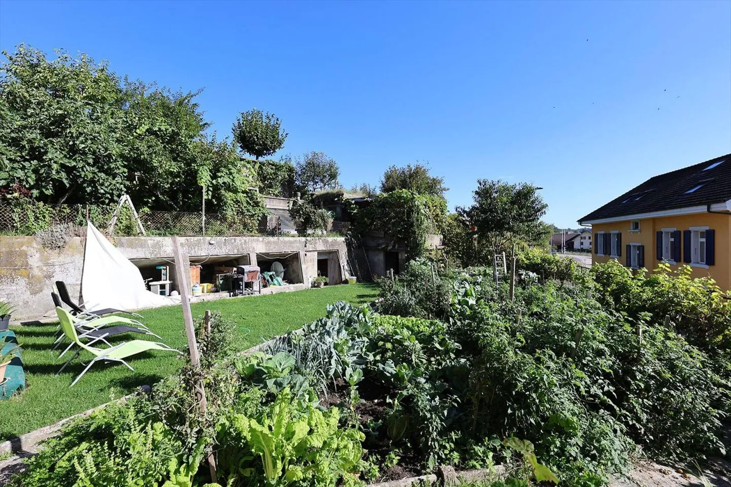 Villa indipendente di 8 stanze a Cressier FR - Foto 7 di 13