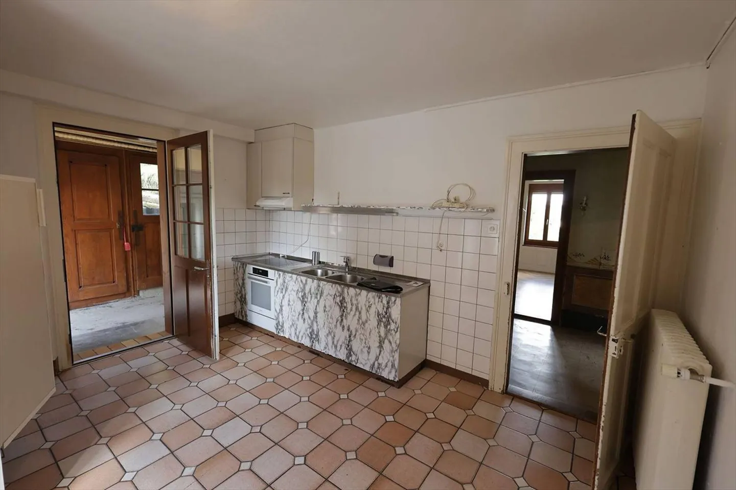 Villa indipendente di 8 stanze a Cressier FR - Foto 13 di 13
