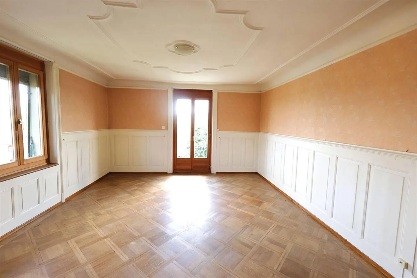 Villa indipendente di 8 stanze a Cressier FR - Foto 11 di 13