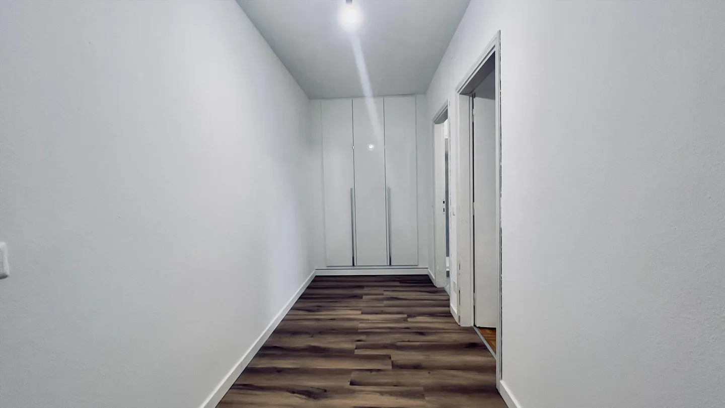 Miete hellen 4.5-Zimmer-Dachboden in Genestrerio renoviert - Foto 4 von 10