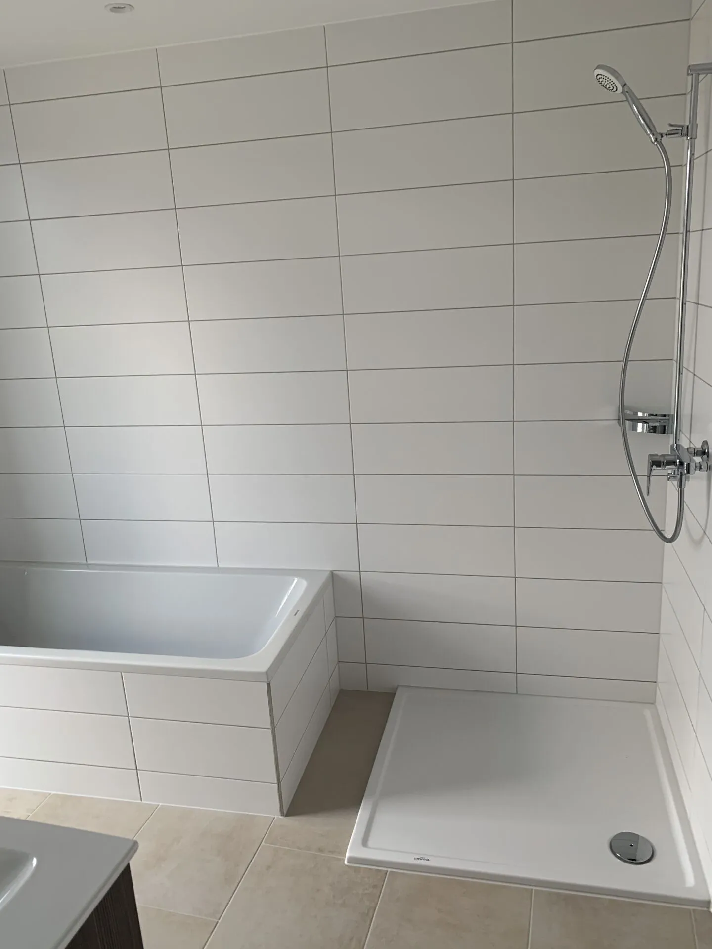 Appartamento attico di 2,5 stanze soleggiato cerca nuovo inquilino - Foto 5 di 6