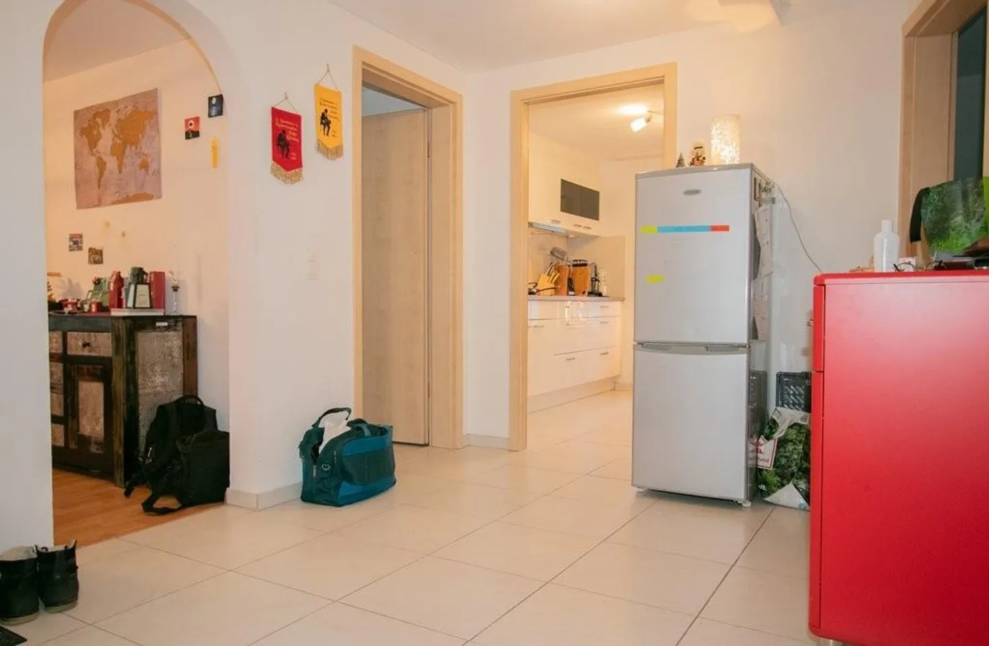 Appartement moderne de 3,5 pièces à louer dans un emplacement central - Photo 5 sur 7