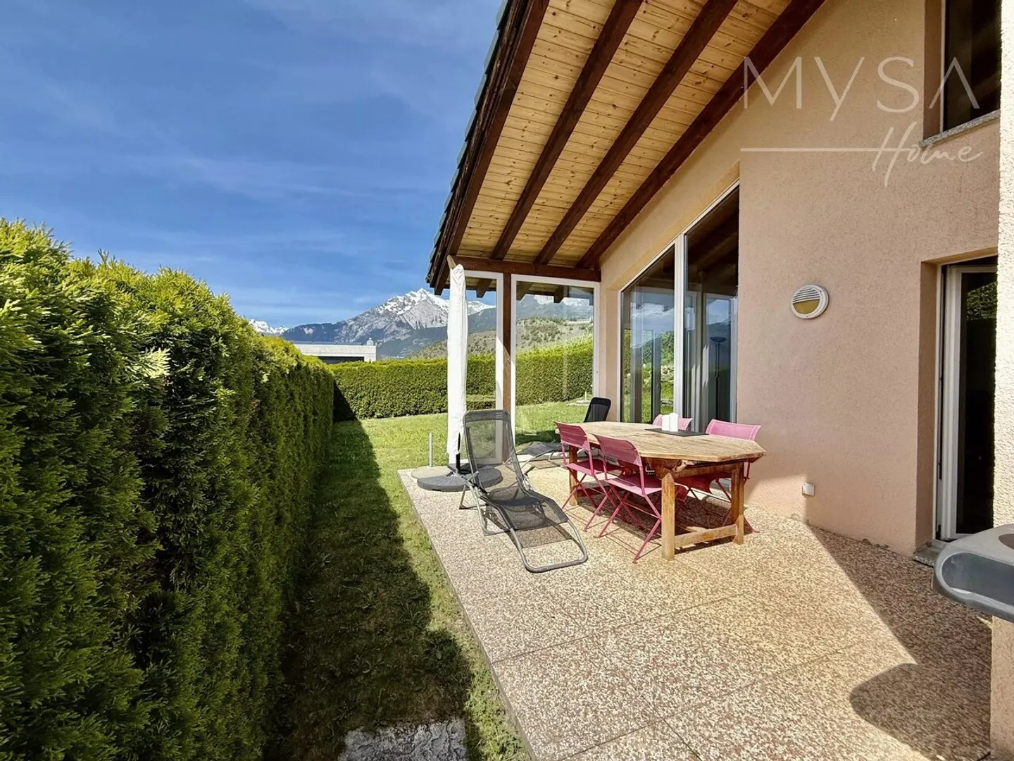 5-room Villa - Photo 3 of 13