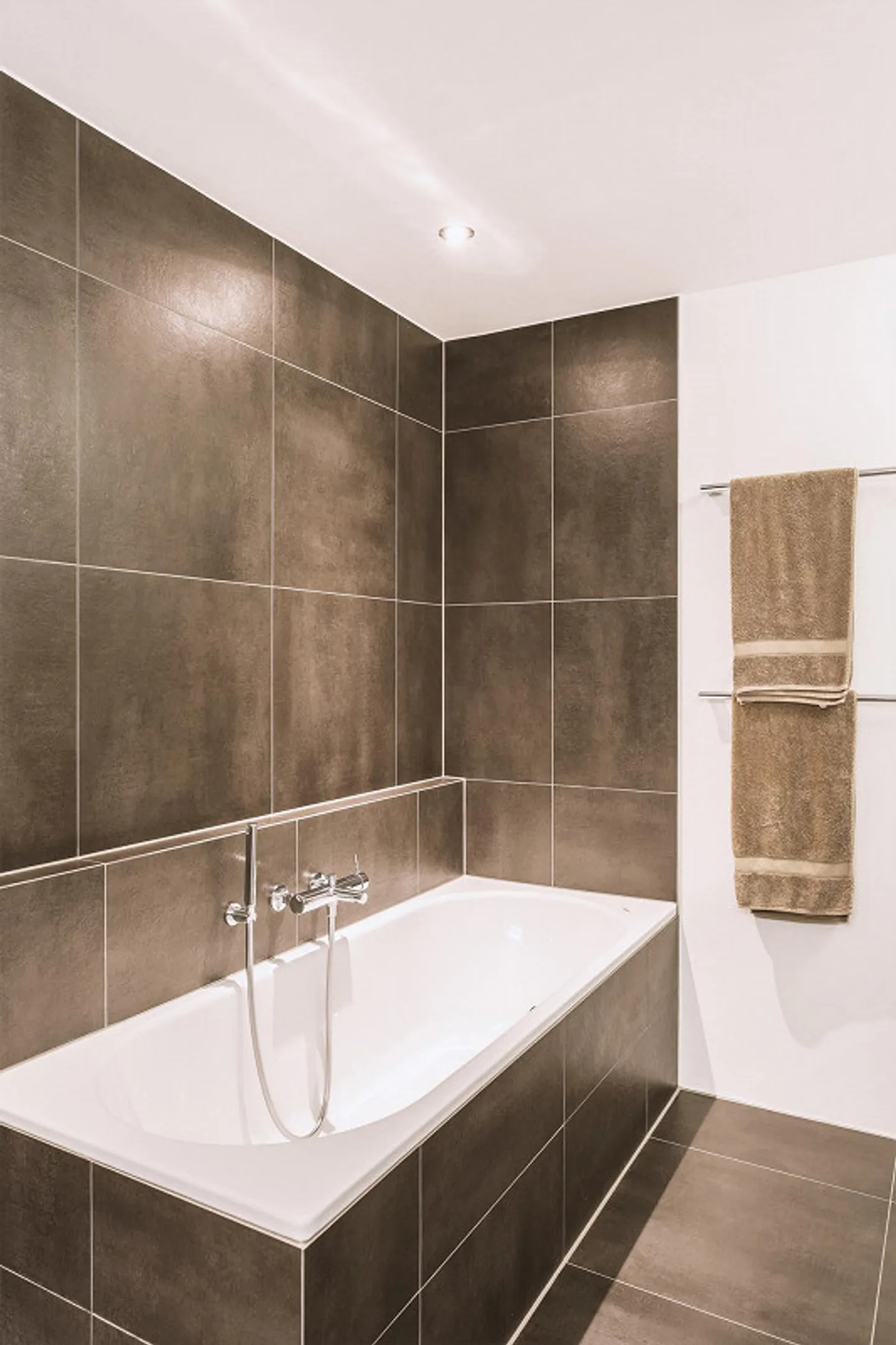 5.5 Room Maisonette Apartment with Additional Atelier Room - Photo 12 of 17