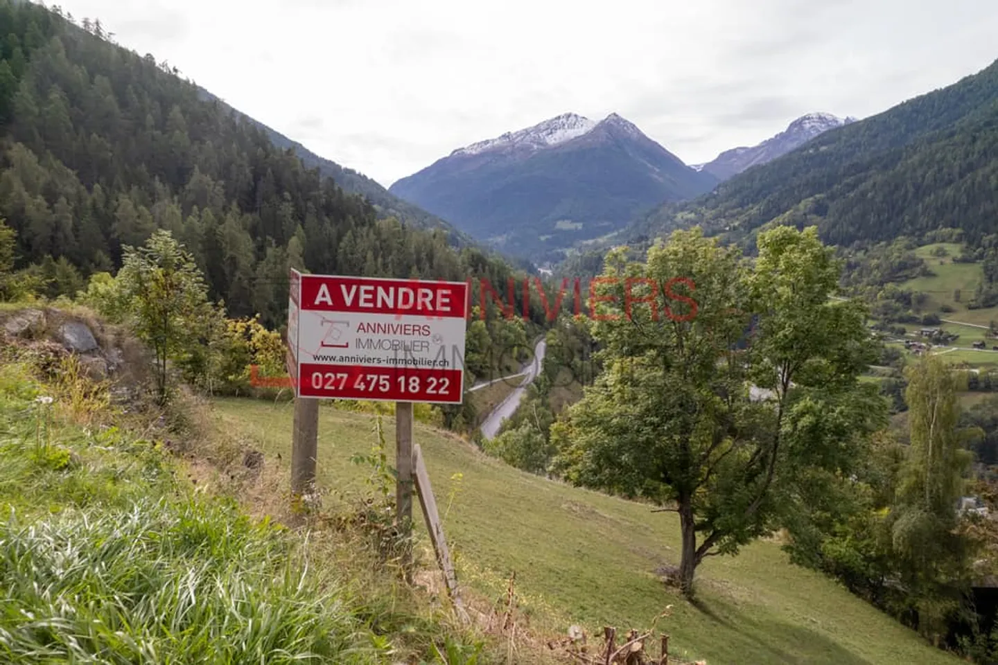 Magnificent building plot of 587 m2 in Vissoie - Photo 6 of 13