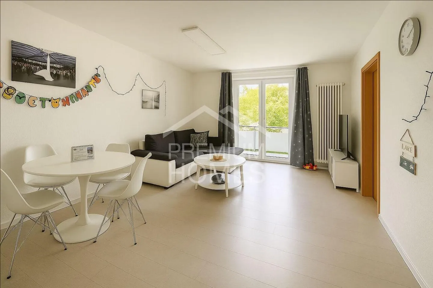 Charming home in the popular district of Basel - Photo 1 of 4