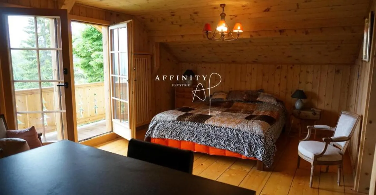 Familienchalet 260 m2 mit einer unabhängigen Wohnung in der Nähe von Crans-Montana - Foto 5 von 7