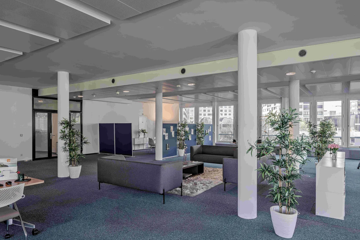 Office space for rent - Photo 2 of 6