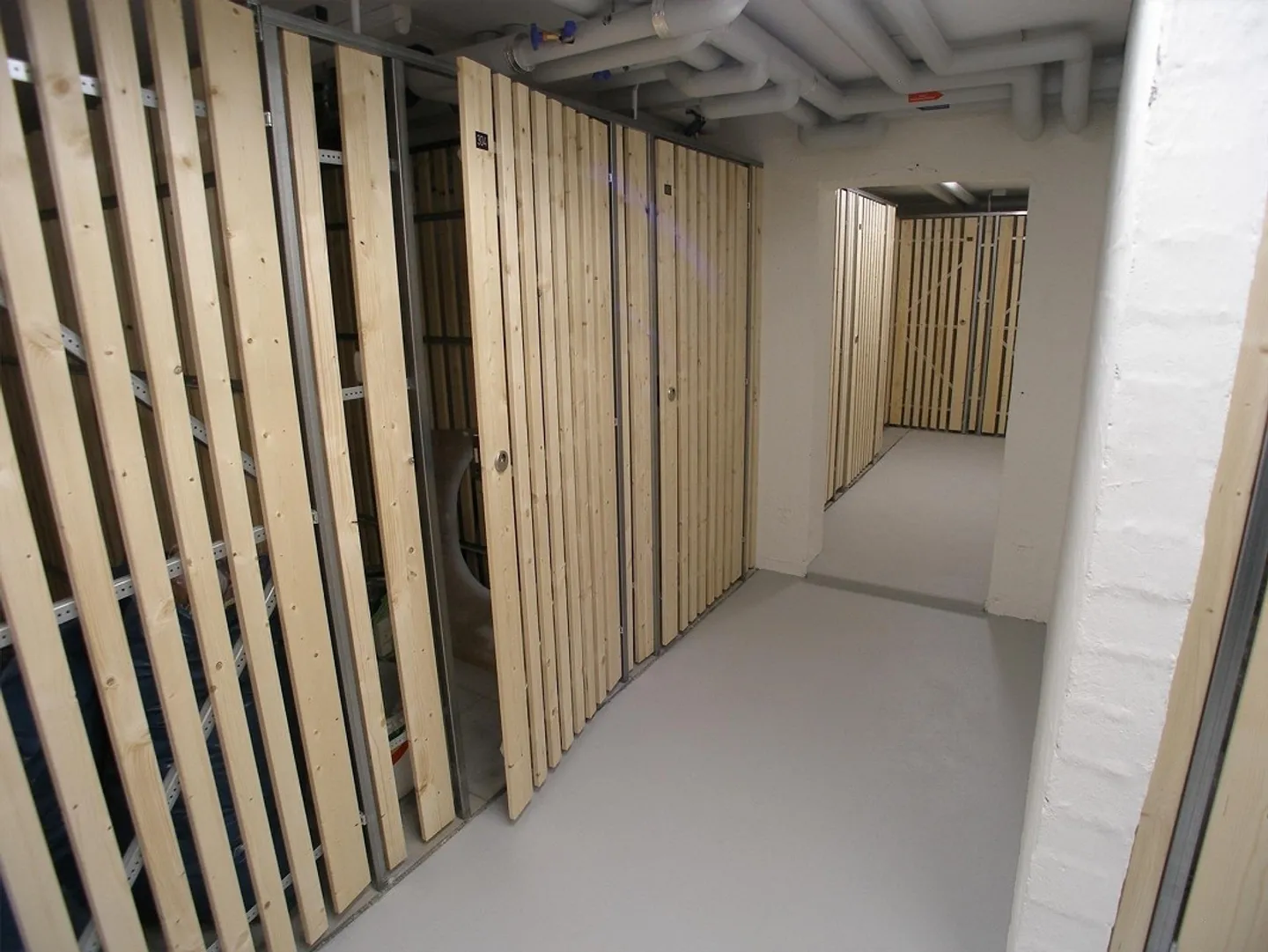 Luminoso appartamento di 3 stanze in un quartiere tranquillo - Foto 9 di 12