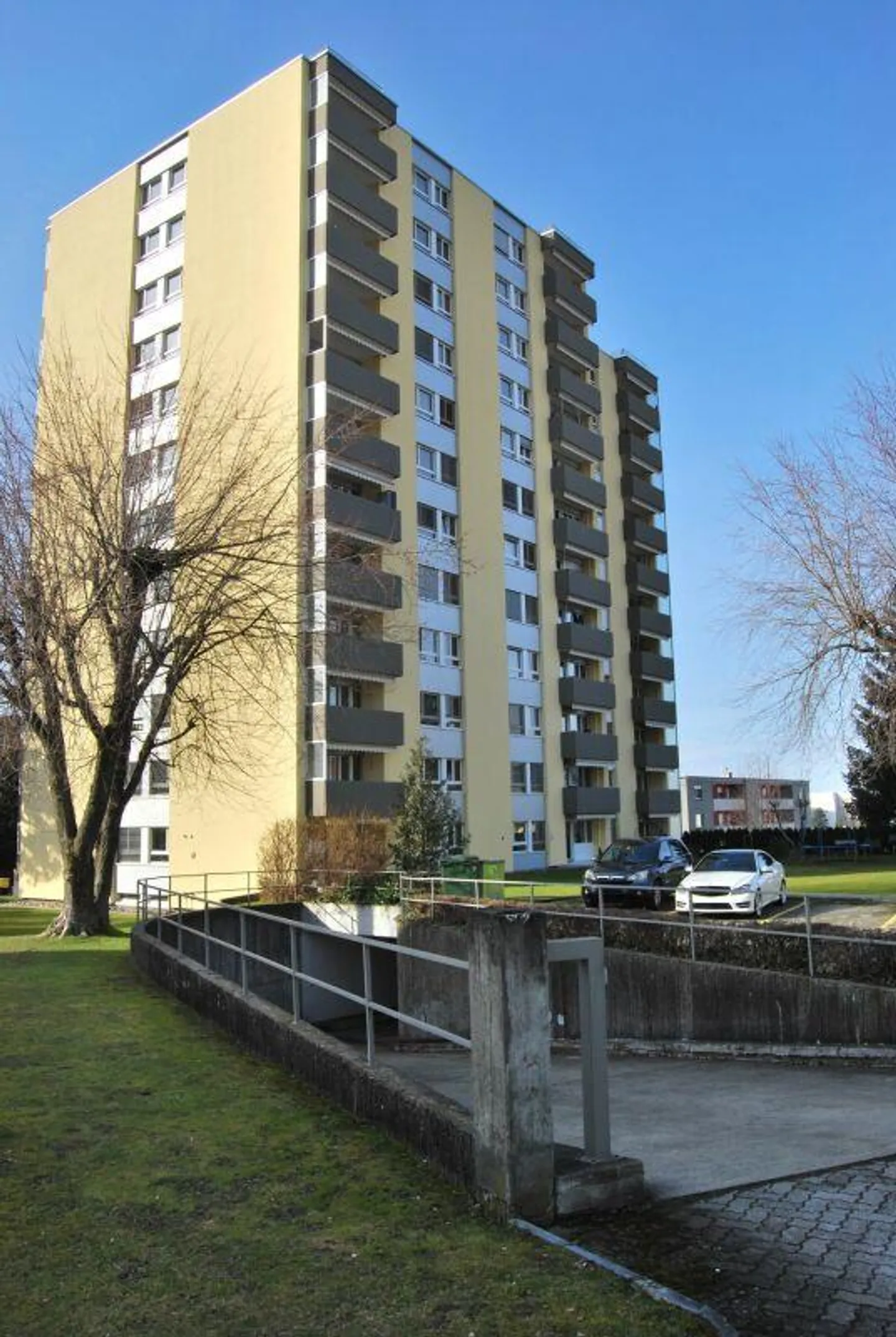 Vue d'ensemble avec votre nouvel appartement individuel - vue sur le lac depuis le balcon, neuf... - Photo 1 sur 7
