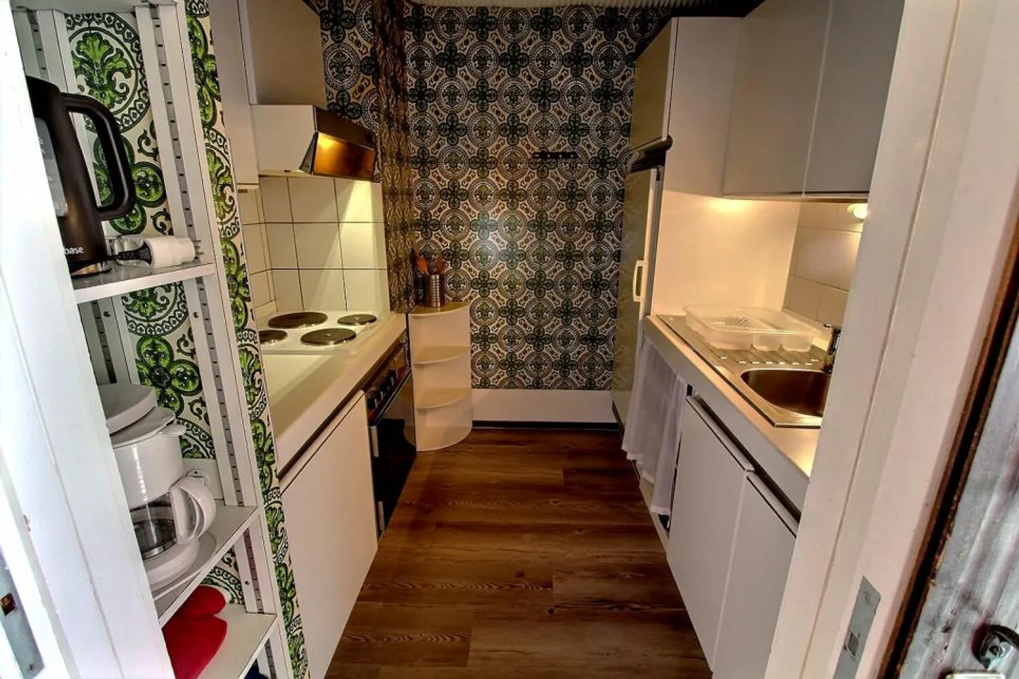 Appartement à louer pour la semaine sur la place du village - Photo 5 sur 13