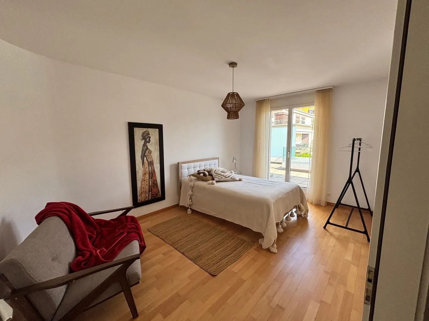 Stunning Attic Apartment with Views - Photo 2 of 13