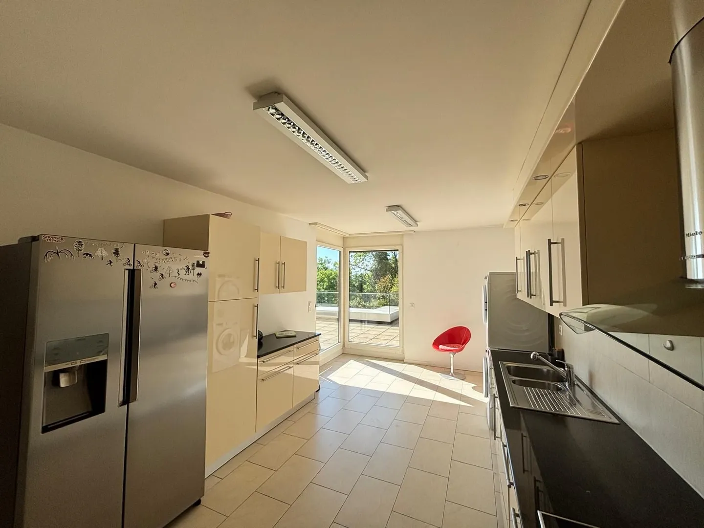 Stunning Attic Apartment with Views - Photo 9 of 13