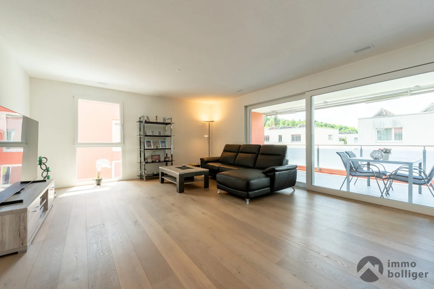 Bellissimo appartamento di 4 ½ stanze a Zofingen - Foto 3 di 12