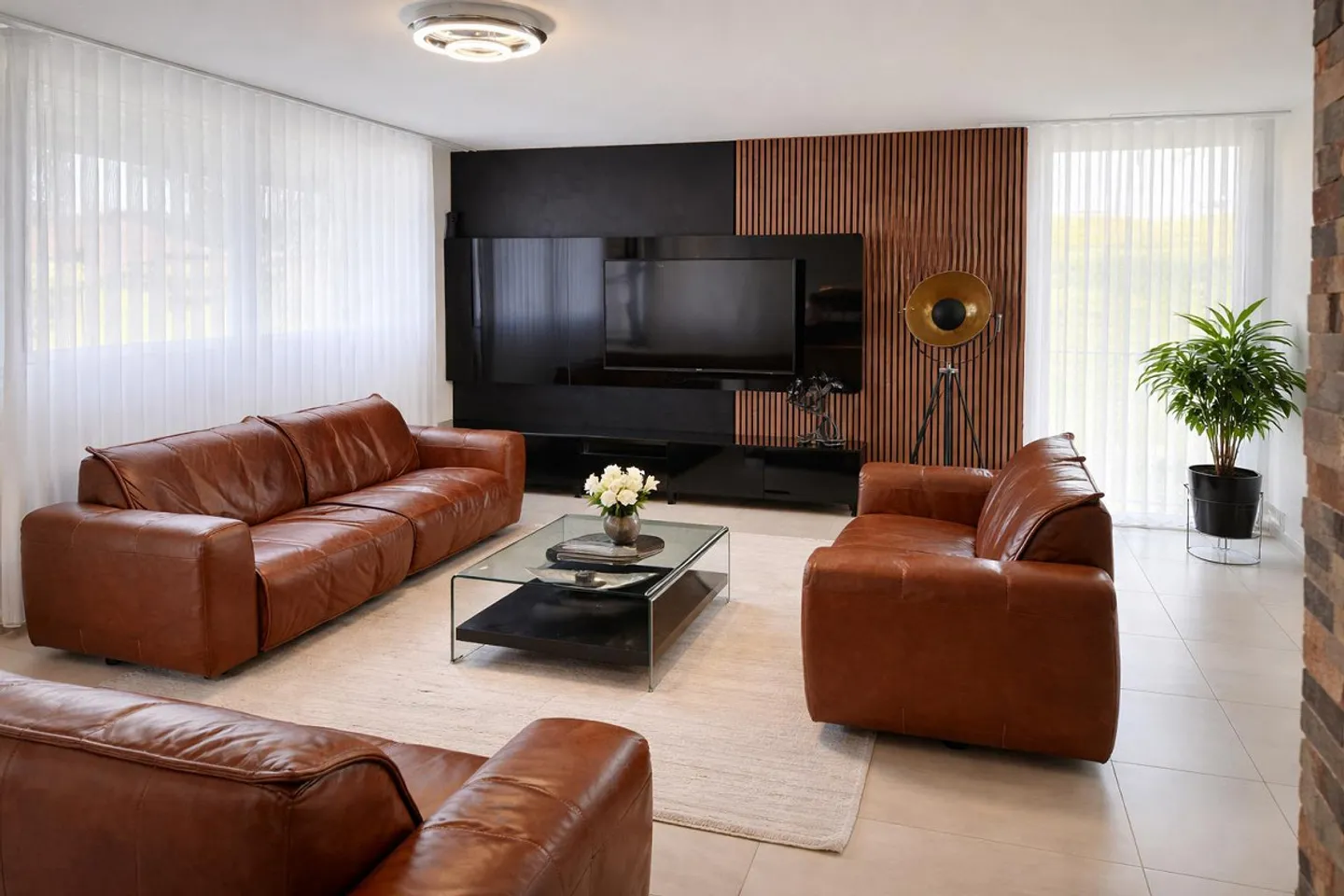 Appartement moderne 4.5 pièces MINERGIE (123 m²) avec 2 salles de bains, balcon de 15 m² - Photo 1 sur 10