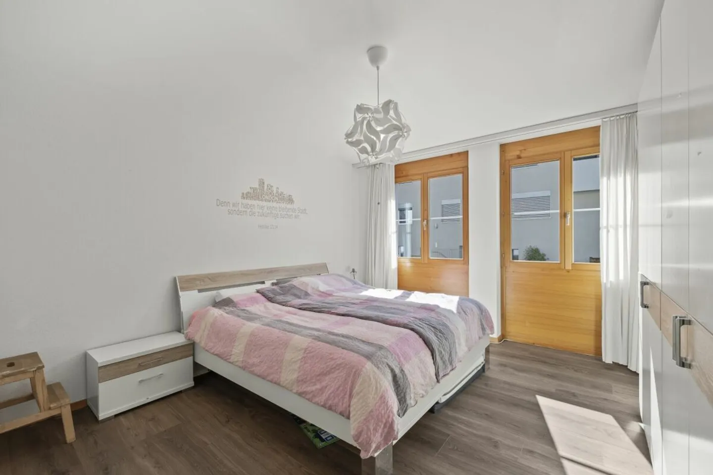 Appartement de jardin 4,5 pièces avec grand patio - Vie confortable et active à Bubendorf - Photo 8 sur 11