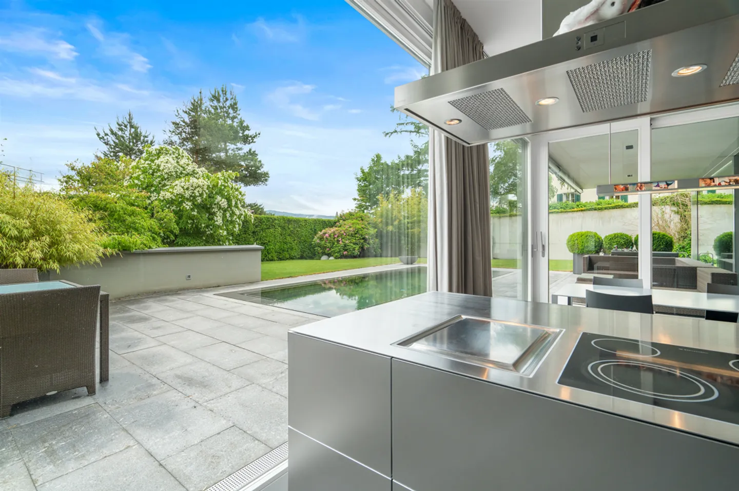 Vie spacieuse à Hirzel avec piscine - Emplacement idéal près de Zug et du golf - Photo 10 sur 13