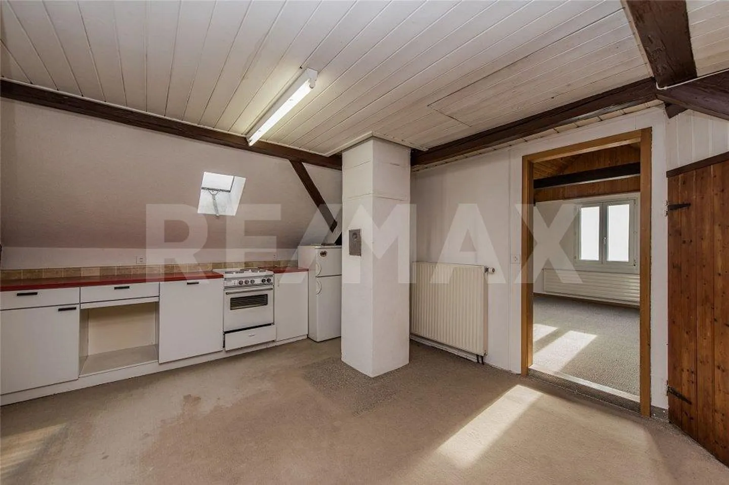 CASA TRIFAMILIARE SOLEGGIATA A DISTANZA A PIEDI DALLA STAZIONE S - Foto 11 di 12