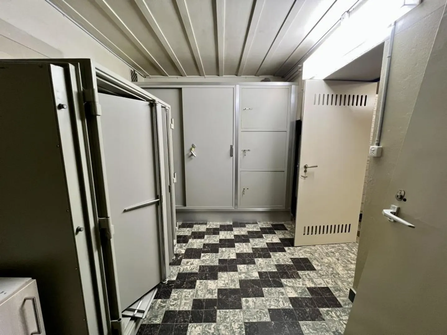 Ufficio di circa 65 m² - Foto 9 di 11