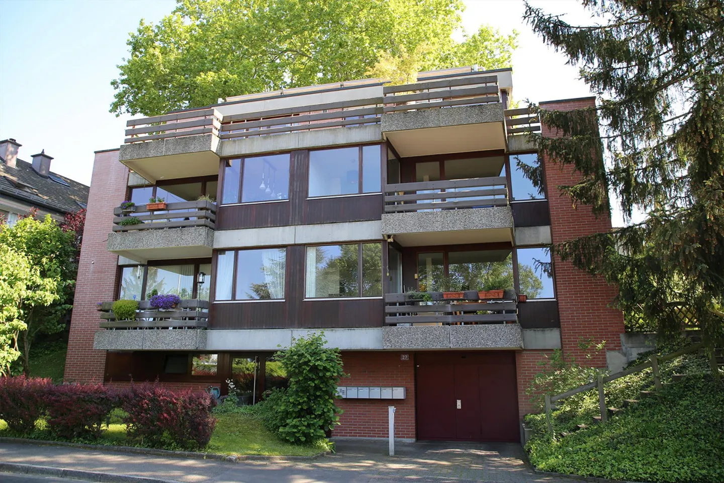 Vivre avec vue : Appartement attrayant de 3,5 pièces - Photo 1 sur 14