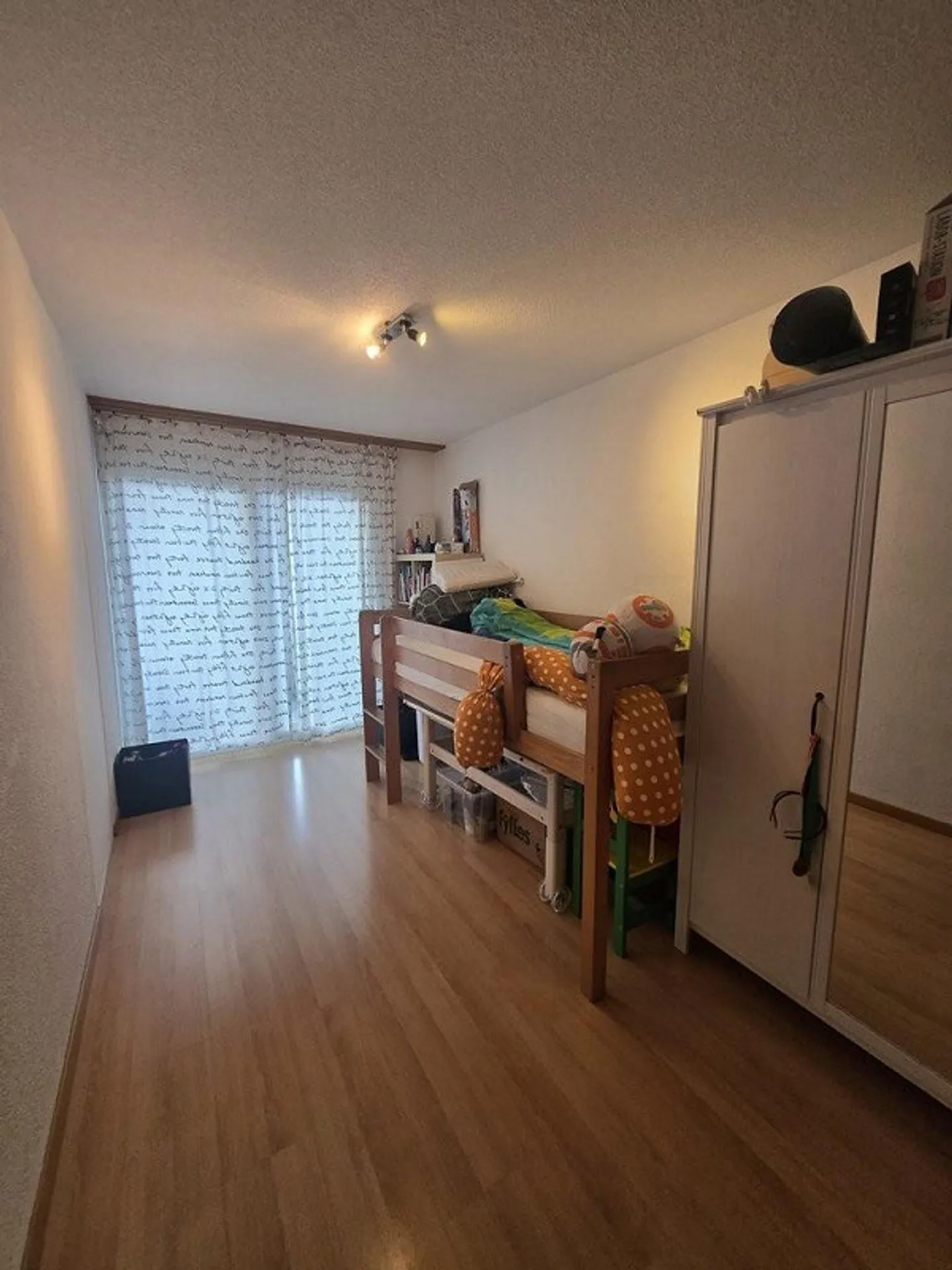 Appartamento duplex di 4.5 locali con giardino in affitto a Port - Foto 7 di 12