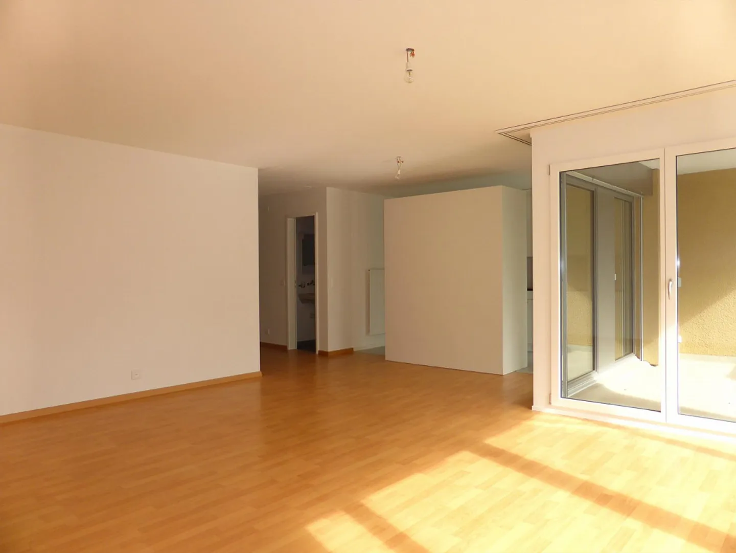 3.5 Zimmerwohnung an ruhiger Lage - Foto 4 von 12