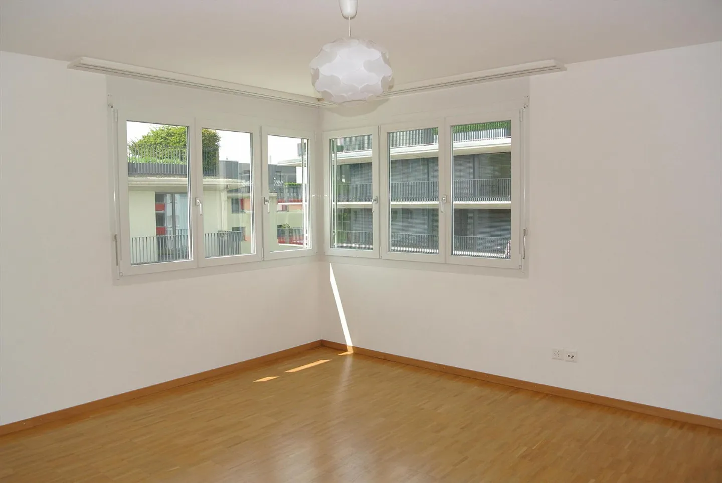 Appartement 5.5 pièces à Wilen b. Wollerau - Photo 3 sur 8