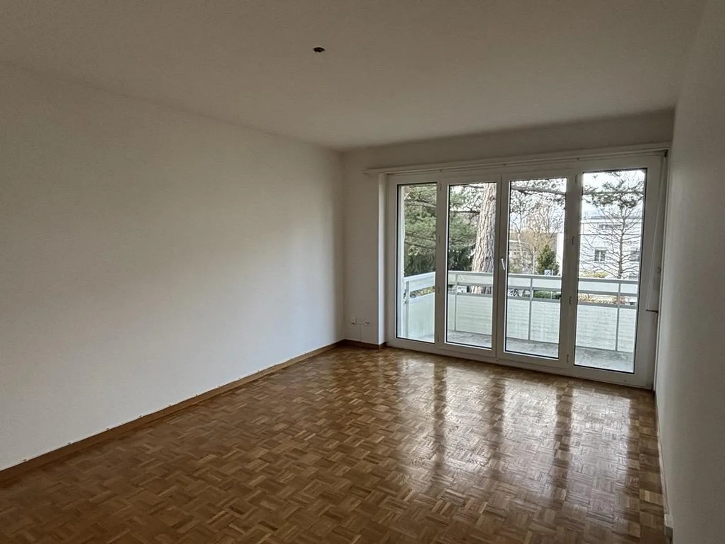 Grande appartement de 3.5 pièces à Zurich-Witikon - Photo 3 sur 6
