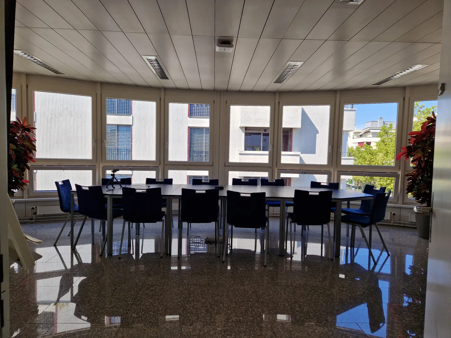 Bureau à louer - Photo 8 sur 9