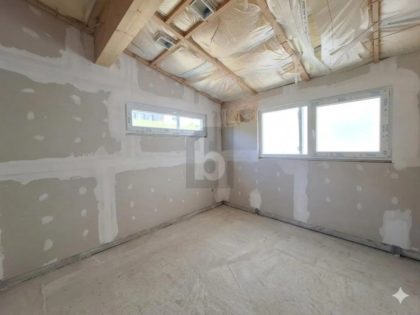 4-room house - Photo 5 of 6