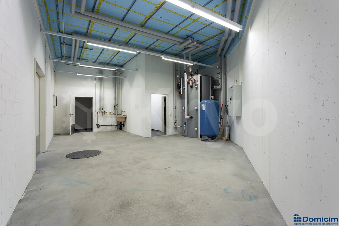 Romont / commercial space of 462m2 - Photo 4 of 9