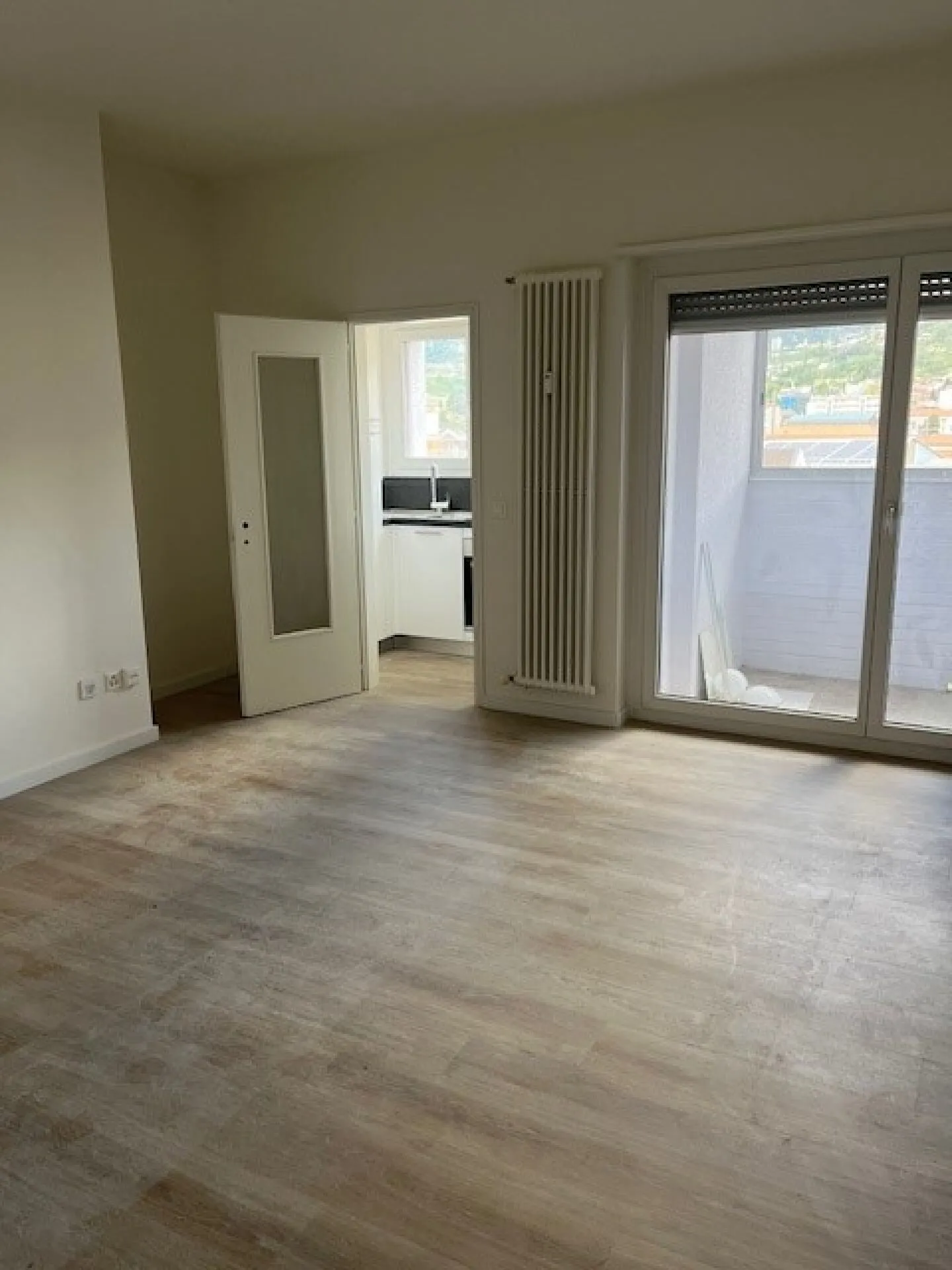 8900 Chiasso, Via G. Guisan 19, apartment no. 1906 - Photo 7 of 9