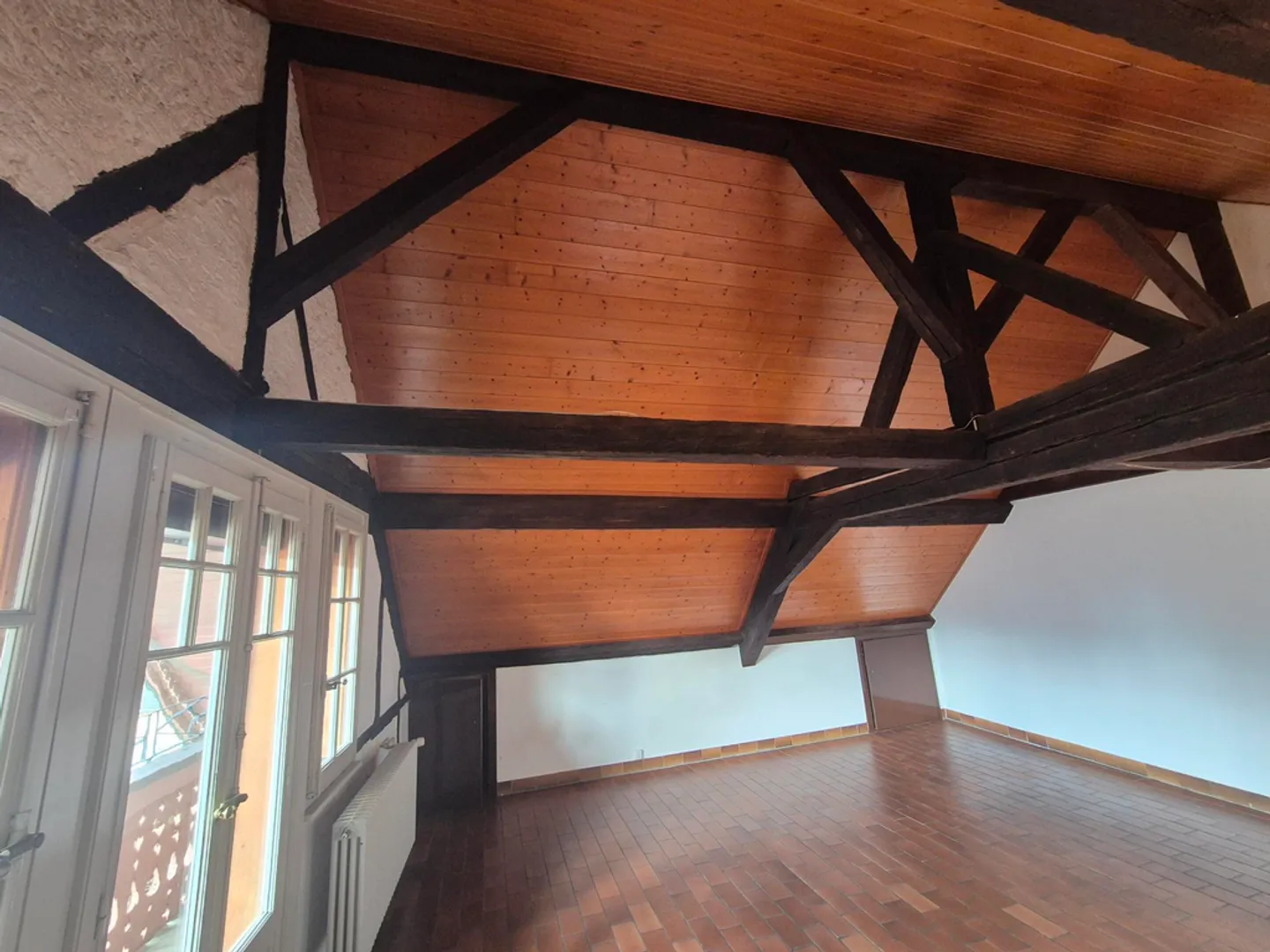 Appartamento di una stanza in soffitta - Foto 3 di 4