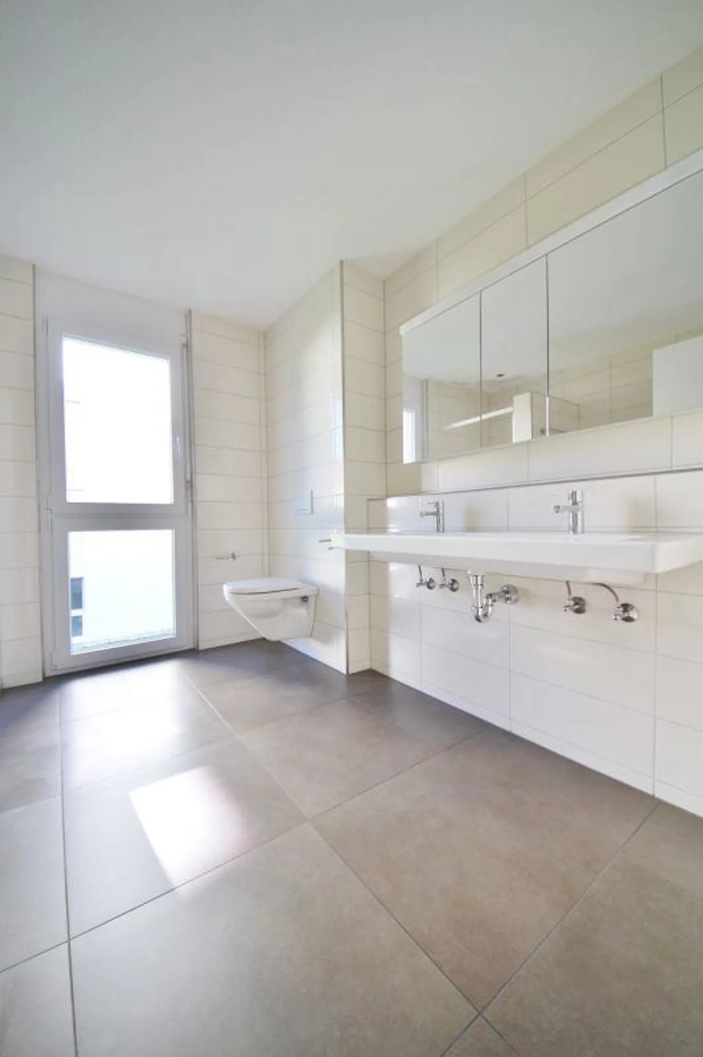 Grosszügige 4½-Zimmer-Gartenwohnung - Foto 8 von 12