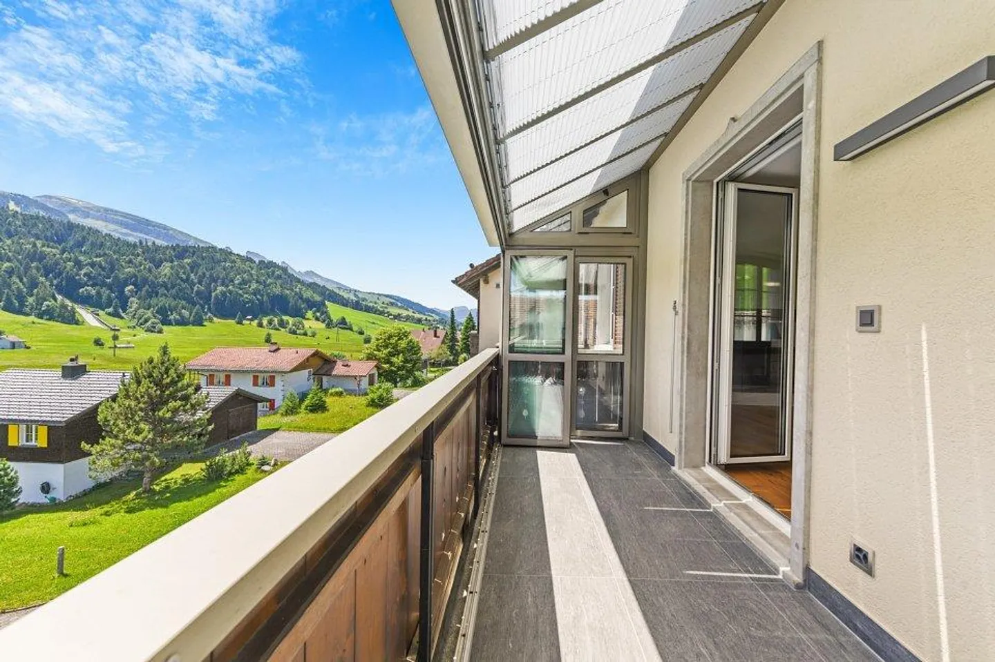 Discover Exclusive Apartment in Wildhaus - Photo 10 of 13