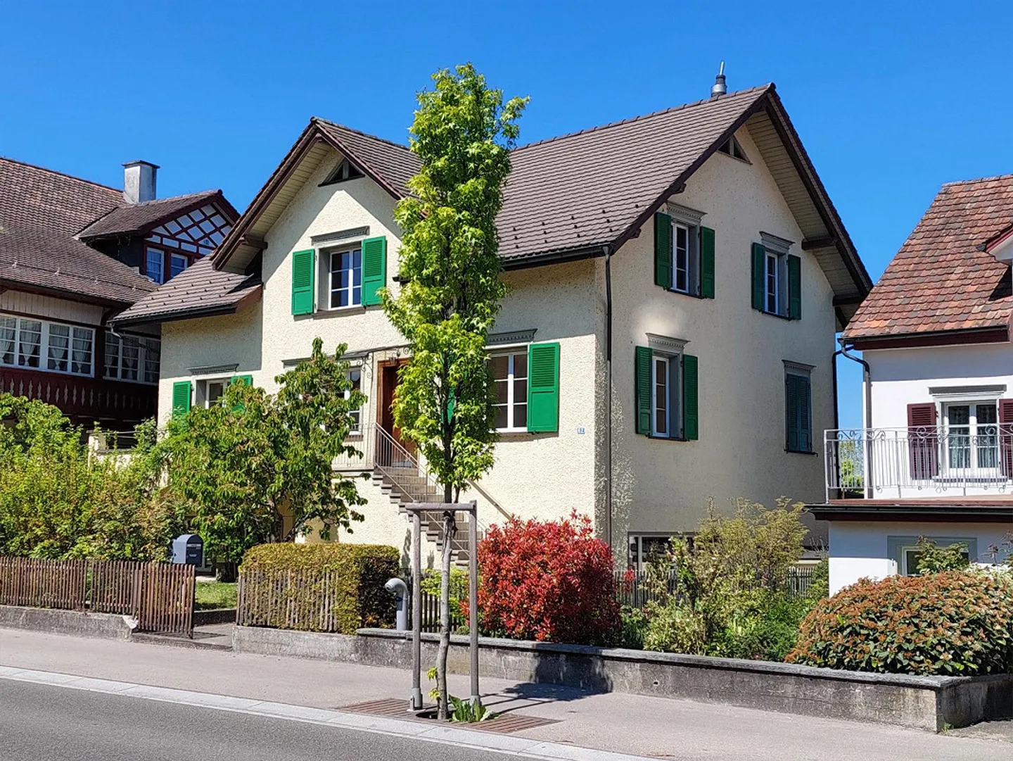 Haus direkt am See mit einzigartiger Terrasse & Privatsphäre - Photo 2 of 27