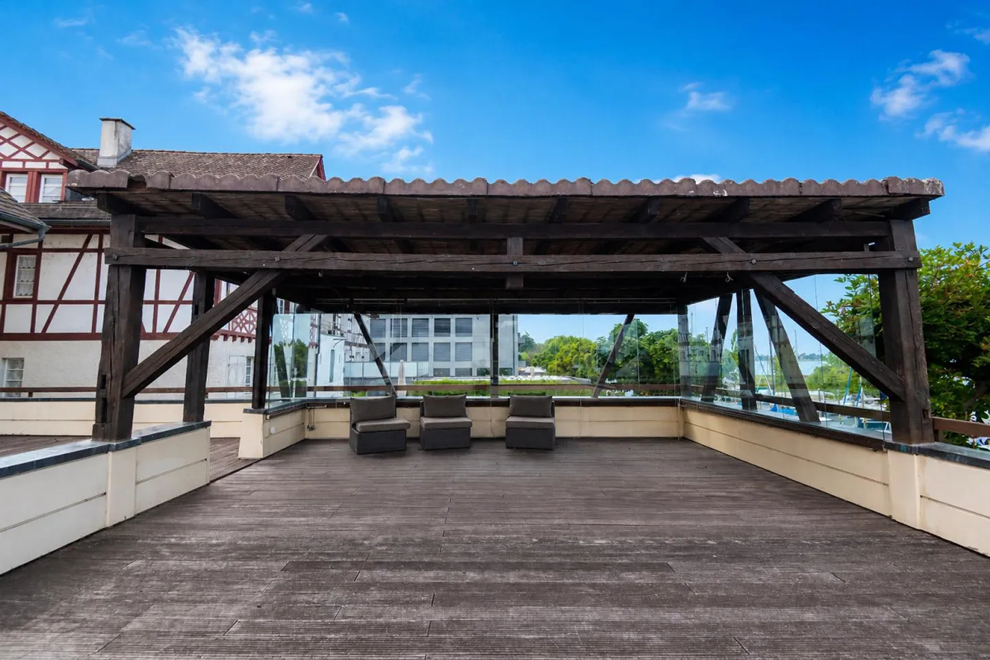 Haus direkt am See mit einzigartiger Terrasse & Privatsphäre - Photo 5 of 27
