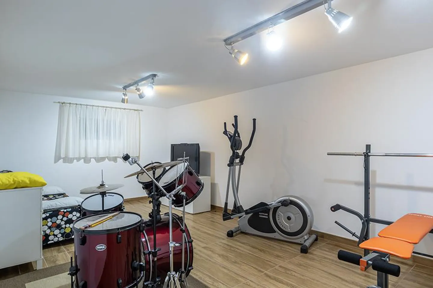 CASA UNIFAMILIARE CON GIARDINO A RIVA SAN VITALE - Foto 19 di 21